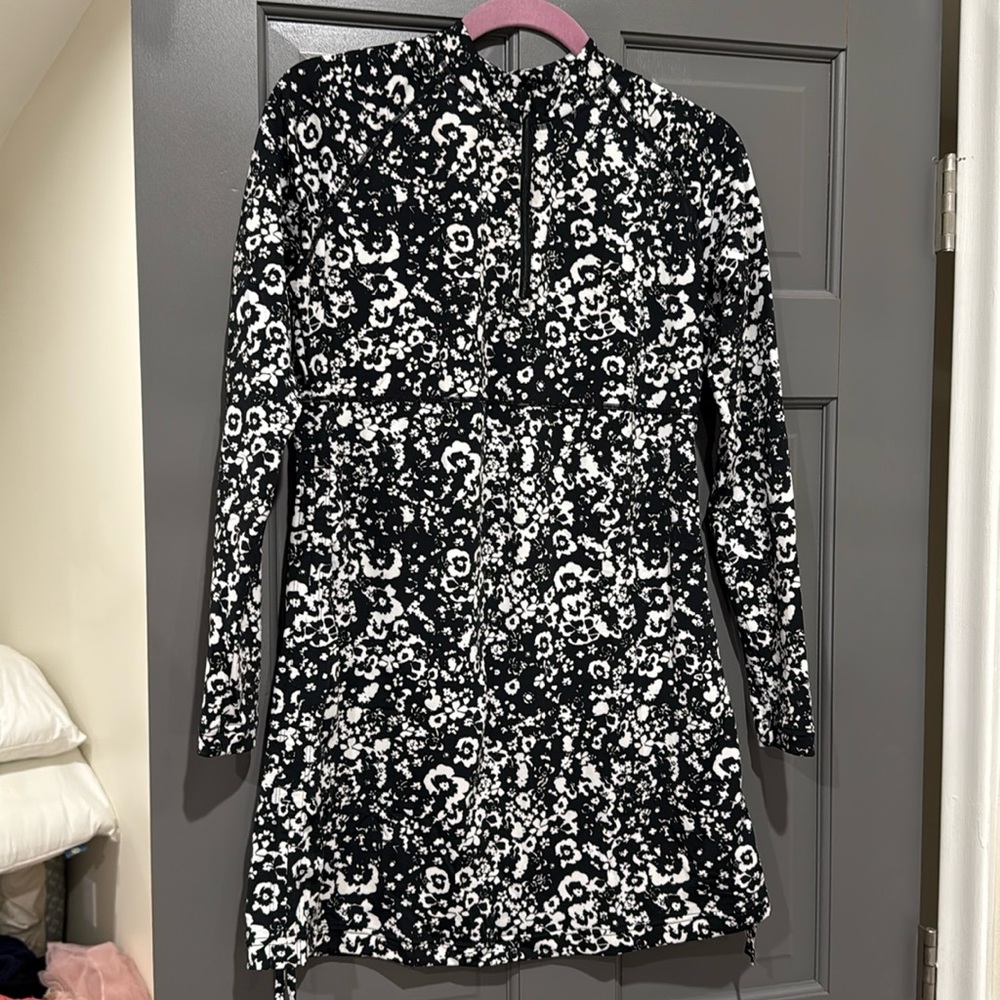 Coolibar swim tunic size medium great condition